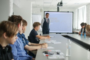 В Череповце стартовал набор школьников на подготовительные курсы «Бизнес-старт» в АГР-классы